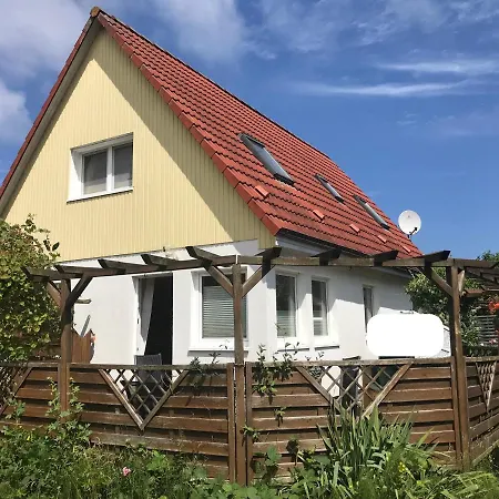 Holiday home Strandgut